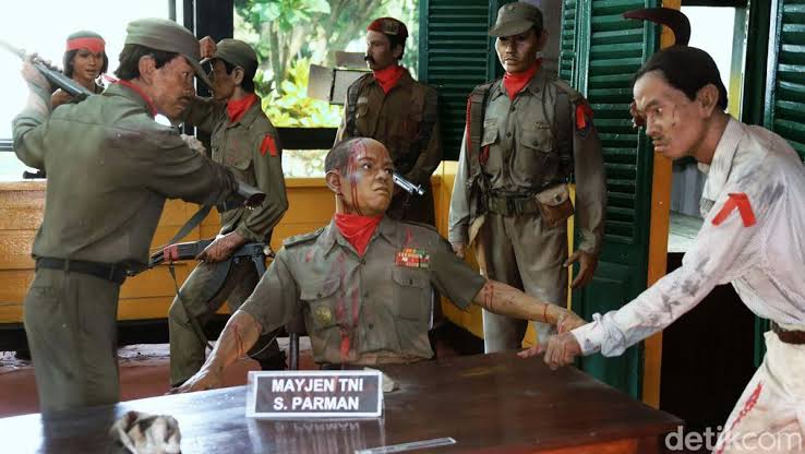 G30SPKI 1965 : Peristiwa Yang Mengubah Arah Sejarah Indonesia